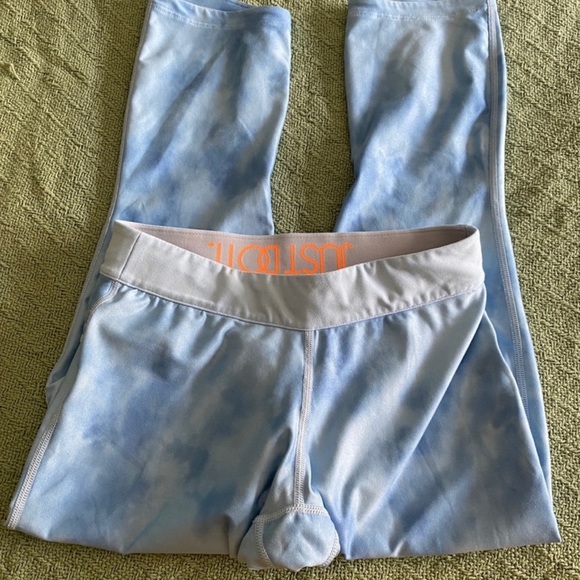 (nike) light blue tie dye crop shin length leggings - Picture 8 of 8